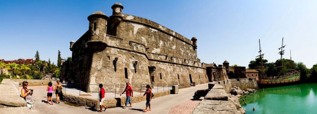 isla mágica Sevilla parque de atracciones parque de atracciones y acuático en sevilla